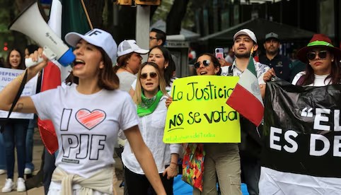 AUMENTA LA PUGNA ENTRE EL PODER JUDICIAL Y EL BLOQUE GUINDA POR LA REFORMA JUDICIAL