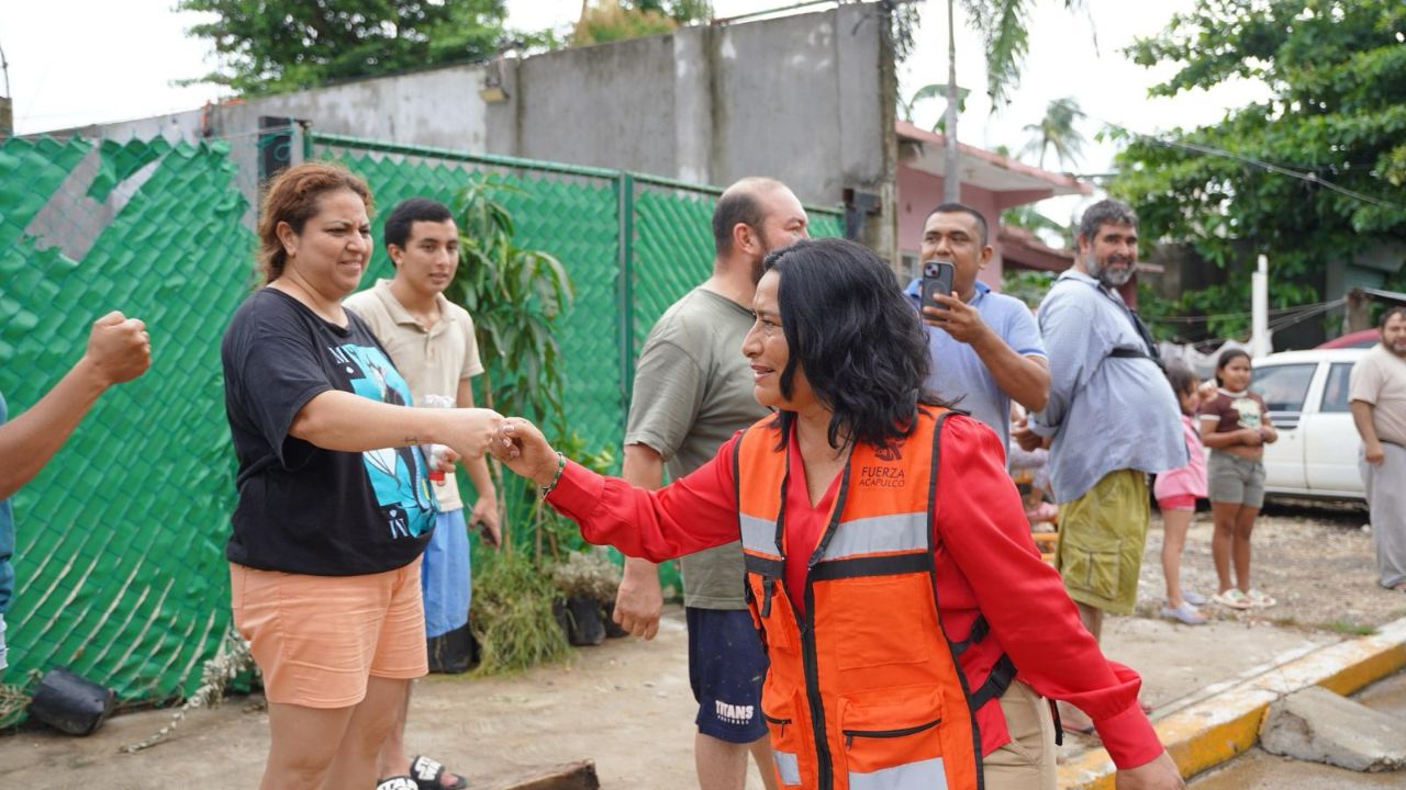 Abelina López pide a Sheinbaum visitar Acapulco tras embate del huracán ‘John’