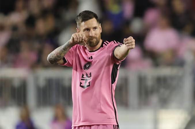 MESSI BRILLA CON HAT-TRICK RELÁMPAGO EN 11 MINUTOS