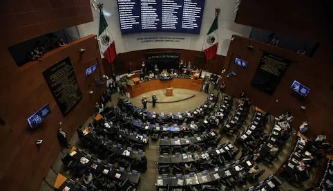 APRUEBAN COMISIONES DEL SENADO DESAPARICIÓN DE 7 ORGANISMOS AUTÓNOMOS; PASA AL PLENO