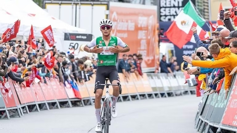 EL MEXICANO ISAAC DEL TORO GANA EN EL TOUR DE AUSTRIA 2025