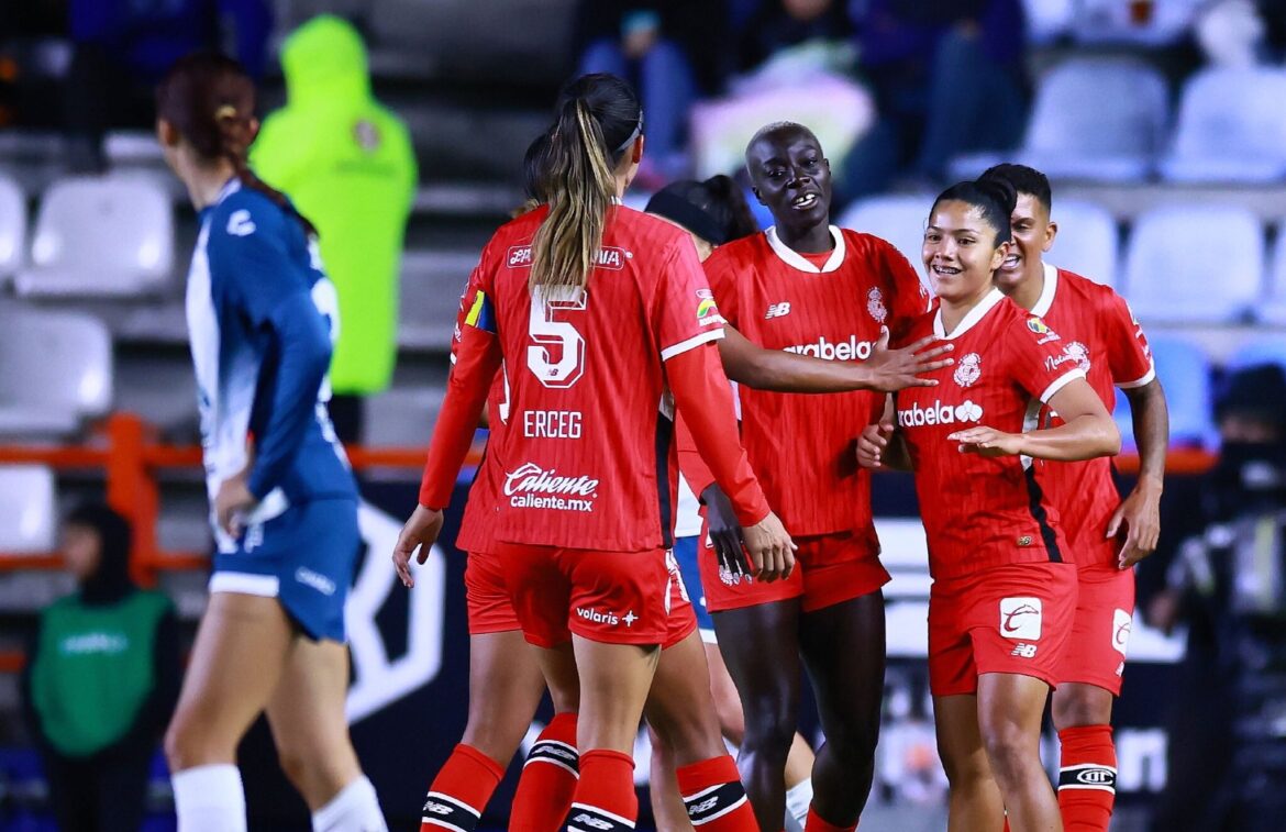 Toluca rompe el invicto de Pachuca en la Liga MX Femenil