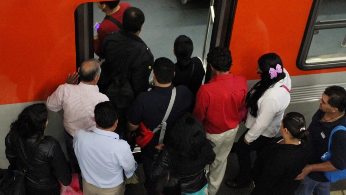Metro CDMX aclara que no hubo balacera en la Línea 2: fue un operativo por un asalto ocurrido afuera de “Normal”