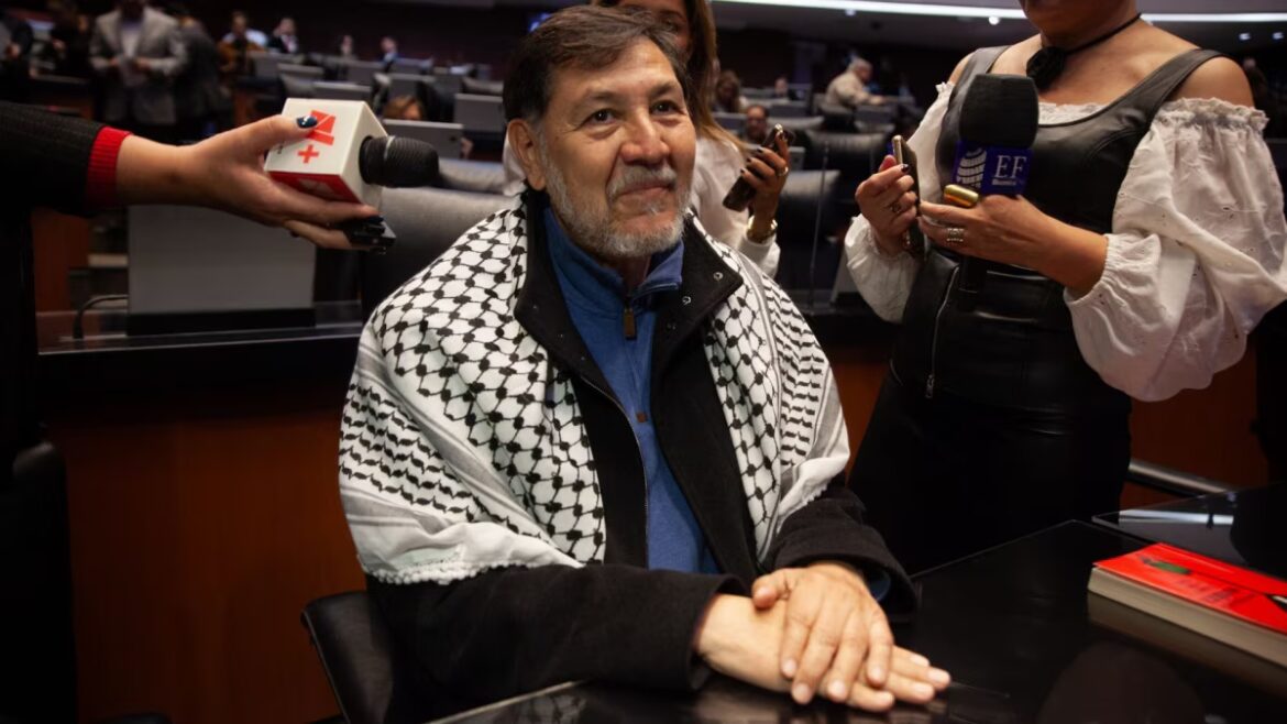Noroña justifica vuelo privado y cita a Sheinbaum