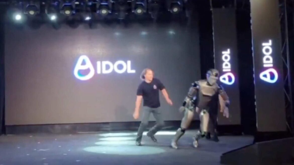 AIdol tropieza en Moscú: Primer robot humanoide ruso cae en su presentación oficial