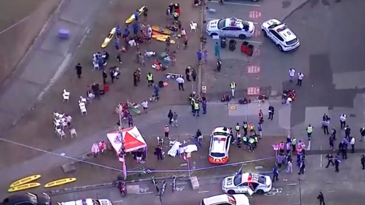 Quiénes eran los atacantes y otras 3 preguntas sobre el tiroteo que dejó 15 muertos en la playa Bondi Beach de Australia