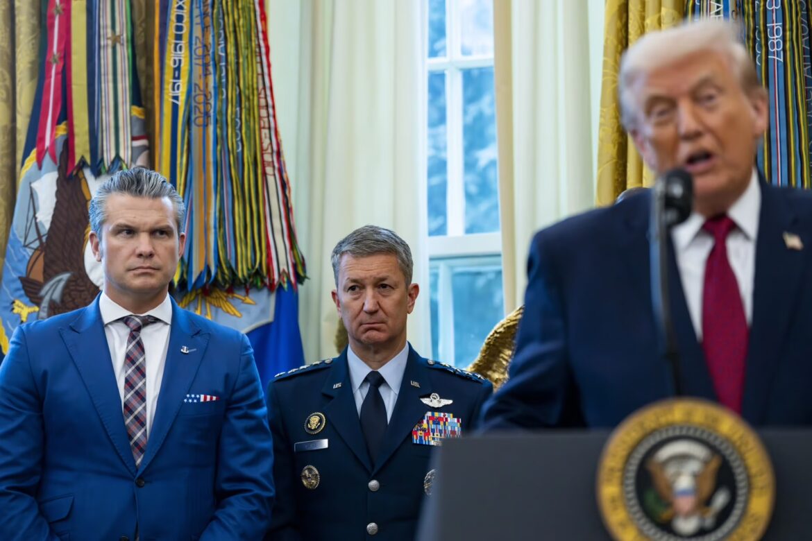 Trump prepara anuncio clave con secretario de Defensa tras recientes incautaciones de petroleros venezolanos