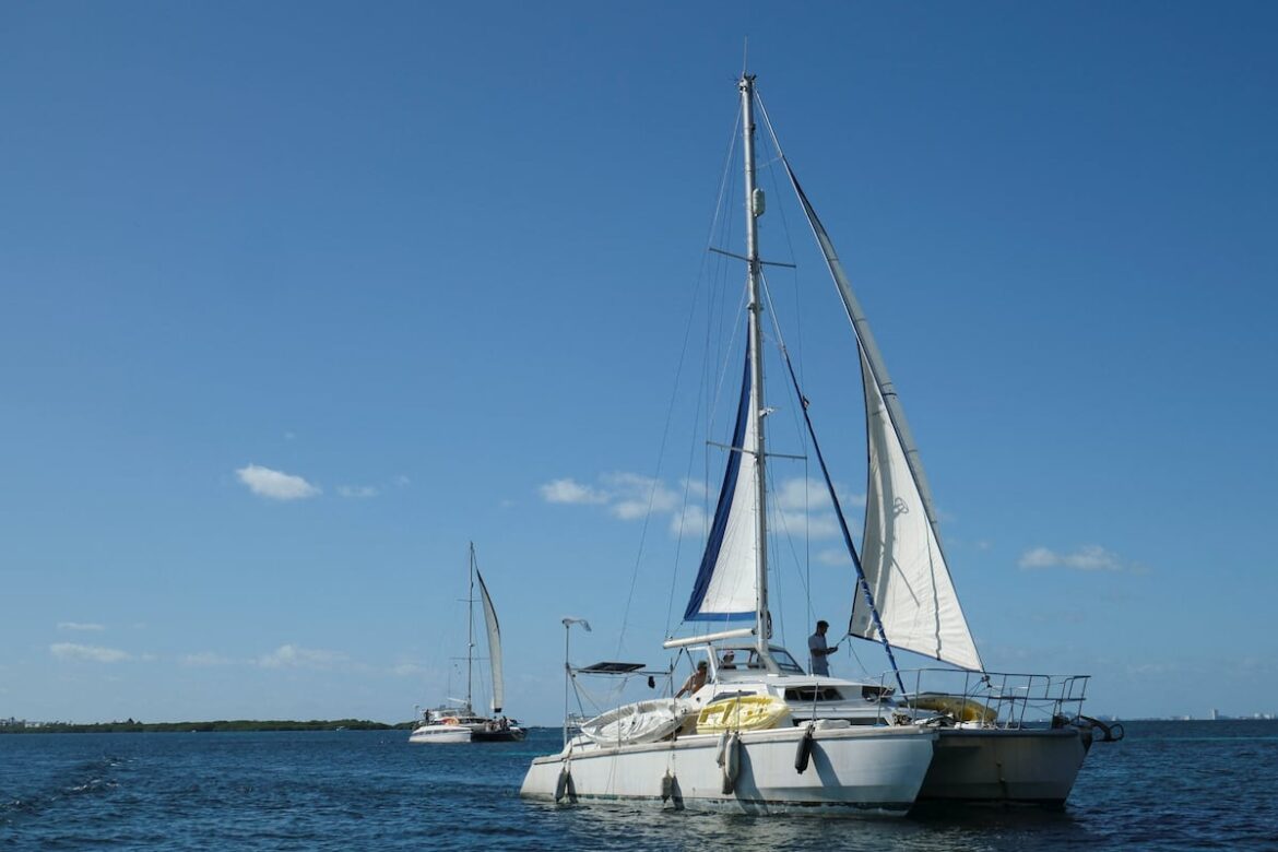 Semar localiza dos embarcaciones con ayuda humanitaria perdidas en el Caribe rumbo a Cuba