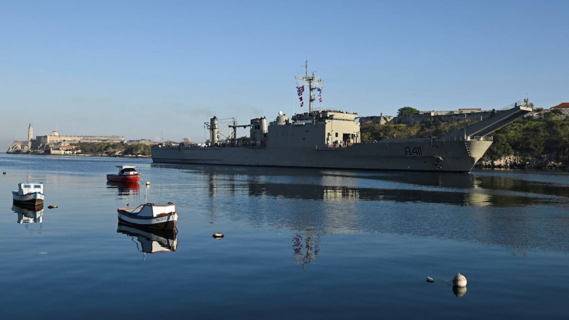 Sheinbaum respalda colecta solidaria para Cuba y anuncia donación personal