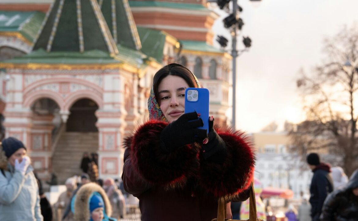 Rusia actualiza protocolo de salud reproductiva y deriva a psicólogos a mujeres que no desean hijos