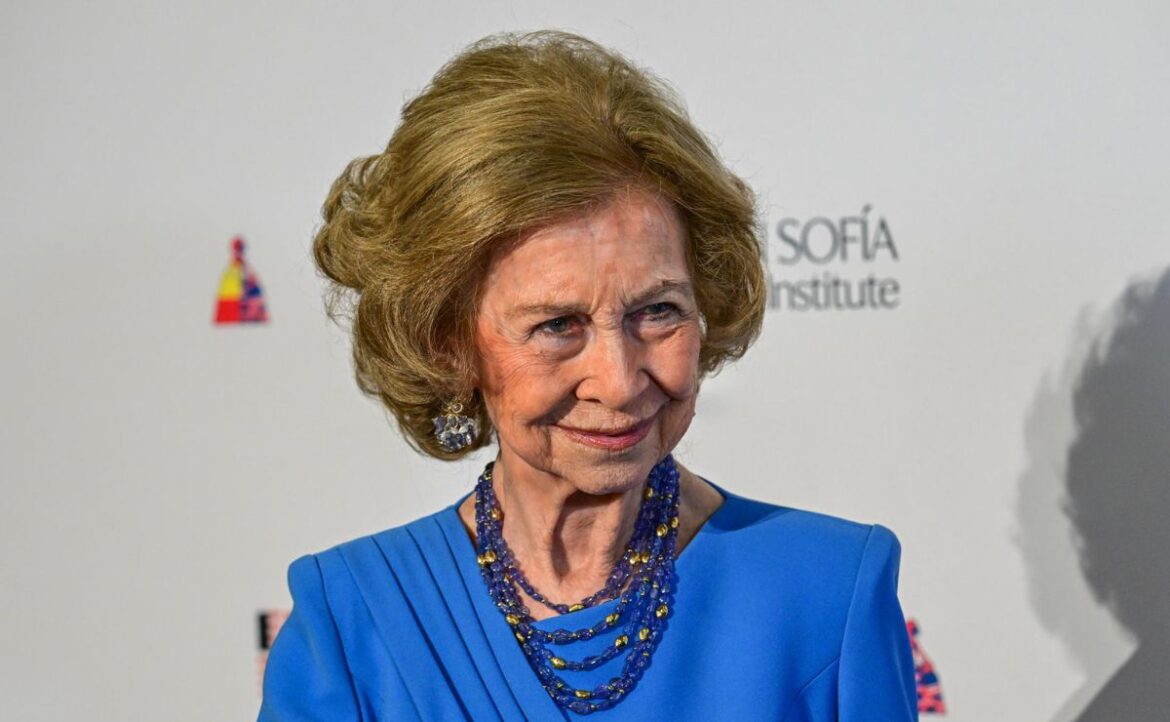 Reina Sofía de España entrega Premios a la Excelencia en Miami y distingue a empresarios latinos