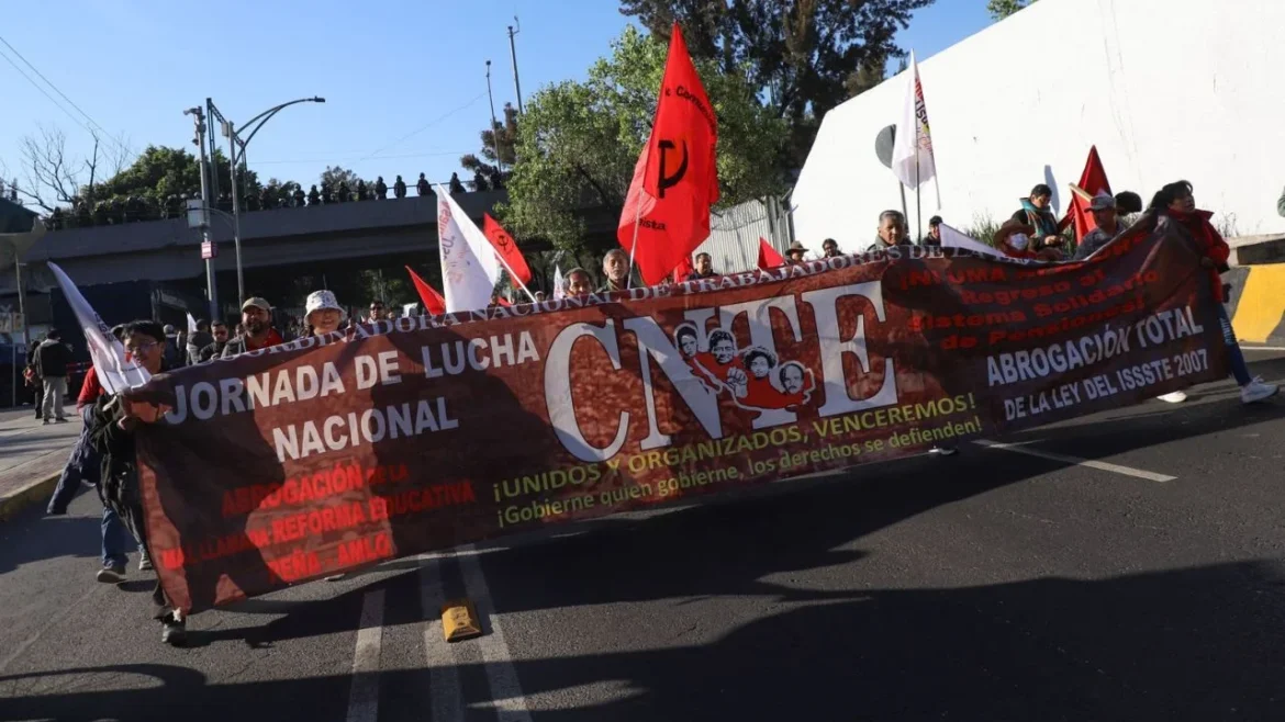 CNTE inicia paro nacional de 72 horas con marcha en CDMX