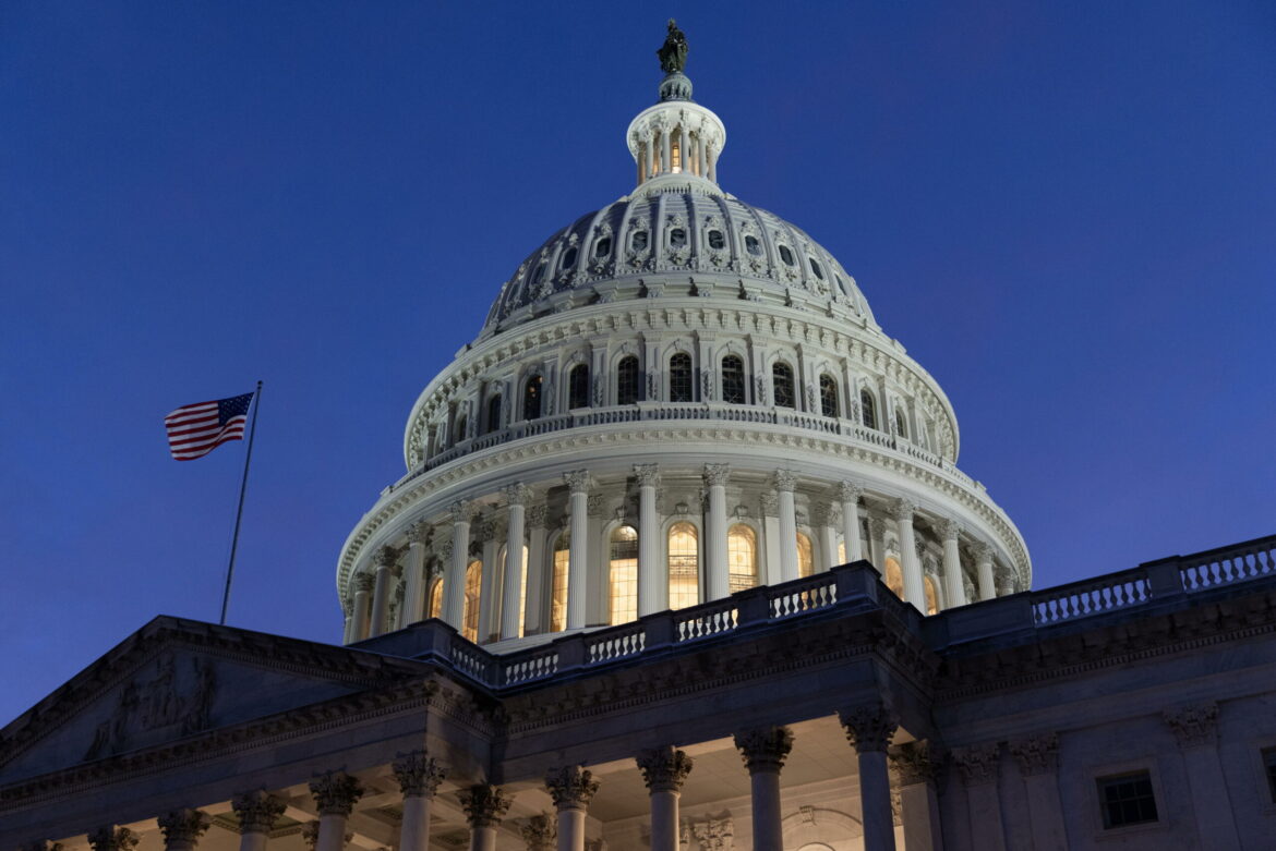 Senado de EE.UU. rechaza financiar Departamento de Seguridad Nacional; cierre parcial se mantiene