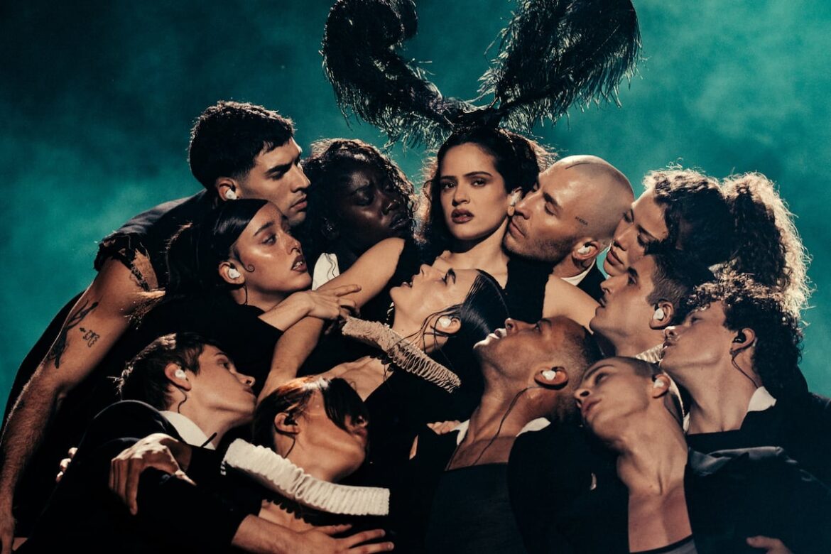 Rosalía integra ballet y danza contemporánea en su concierto de Lunes Santo en Madrid