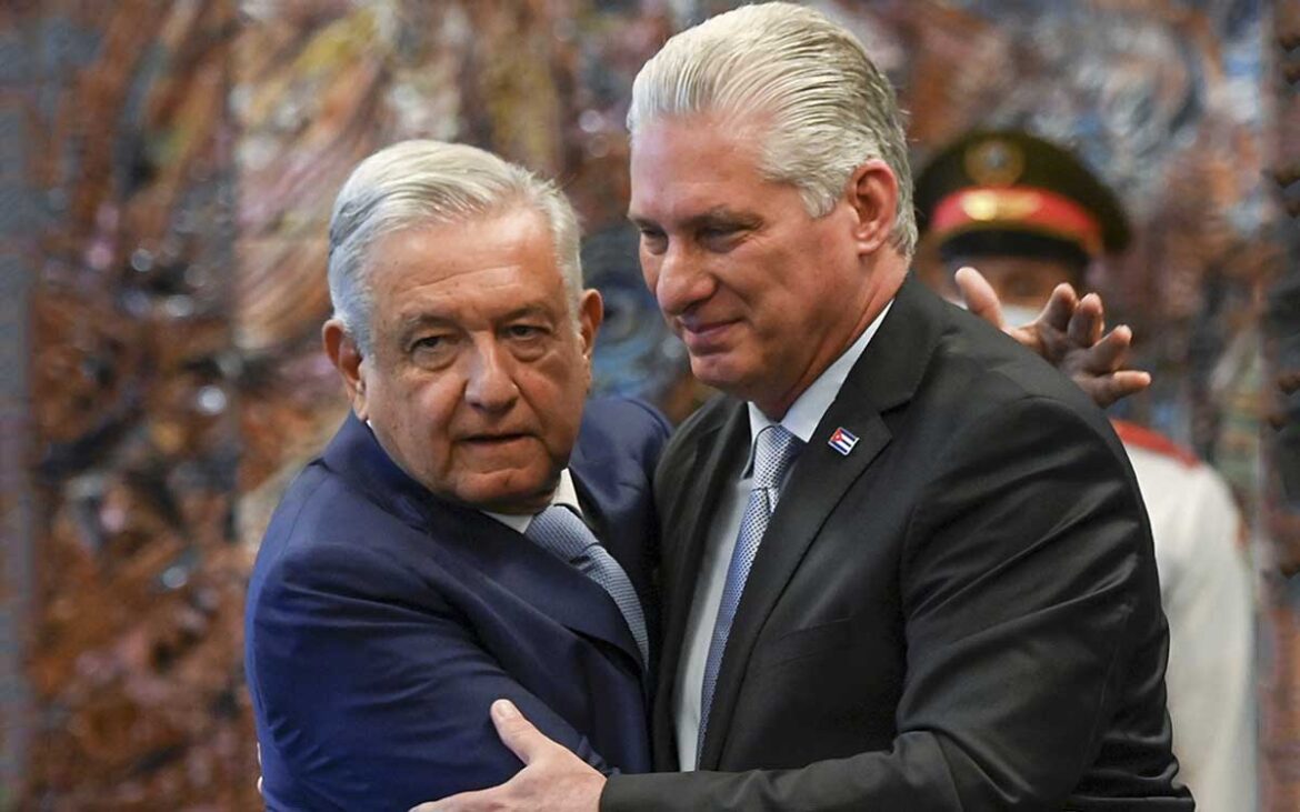 AMLO reaparece y solicita donaciones para Cuba en medio de críticas al bloqueo económico
