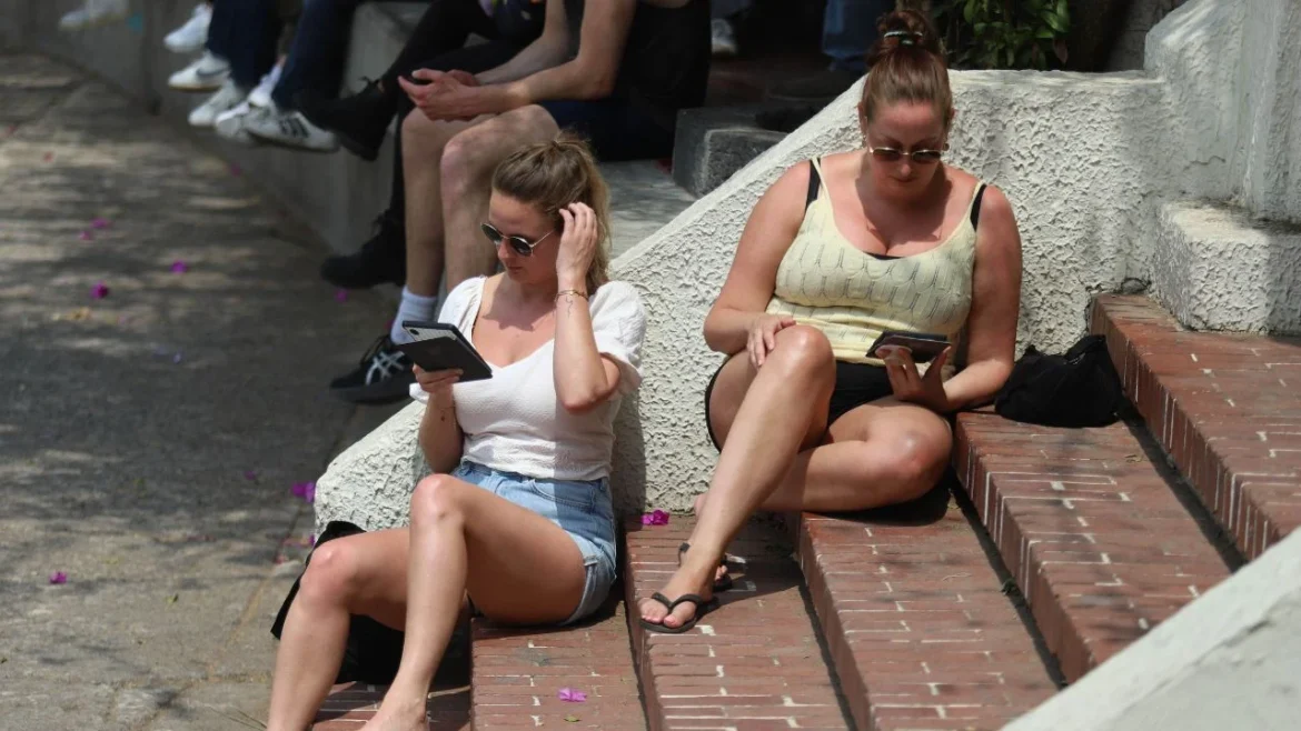 SMN emite alerta por calor extremo en Sonora y lluvias fuertes en el sur de México