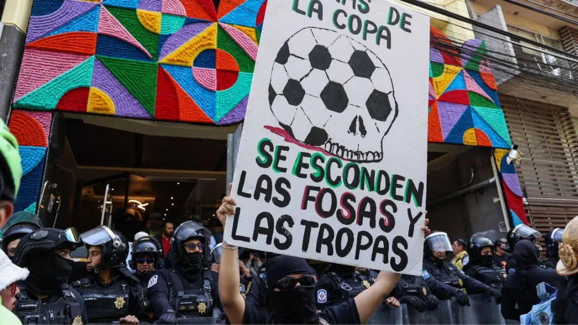 Múltiples manifestaciones paralizan diversos puntos de la Ciudad de México