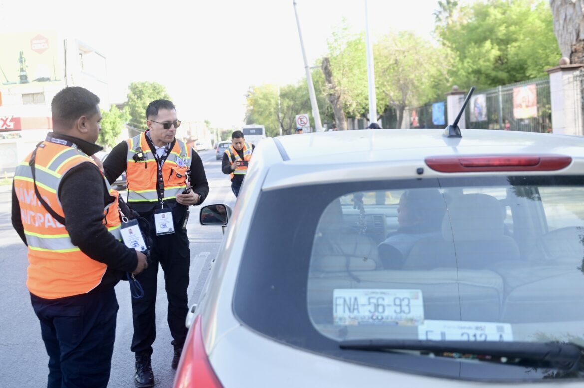 Regidor de Morena en Torreón se opone a dotar de armas a agentes viales