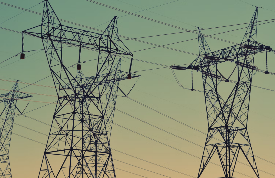 Presenta CFE portafolio de 58 proyectos para expandir red de transmisión eléctrica