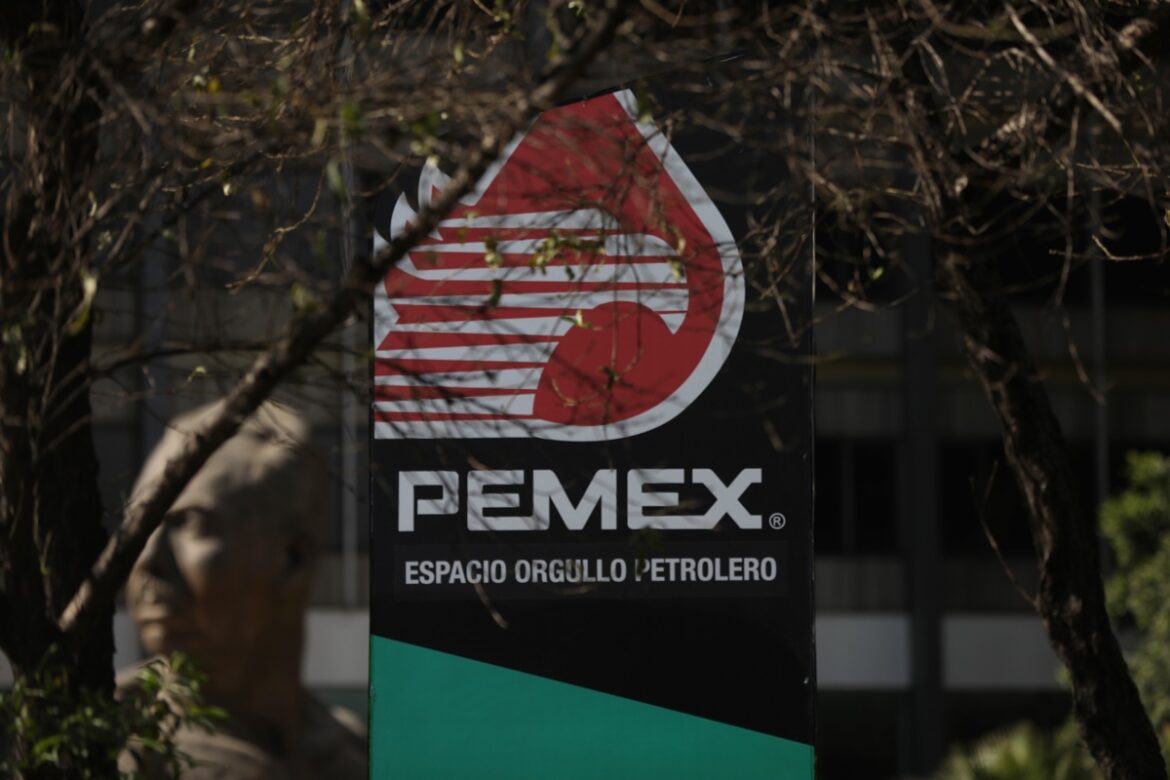 Aprueba Cámara de Diputados reforma para limitar pensiones millonarias en Pemex y CFE