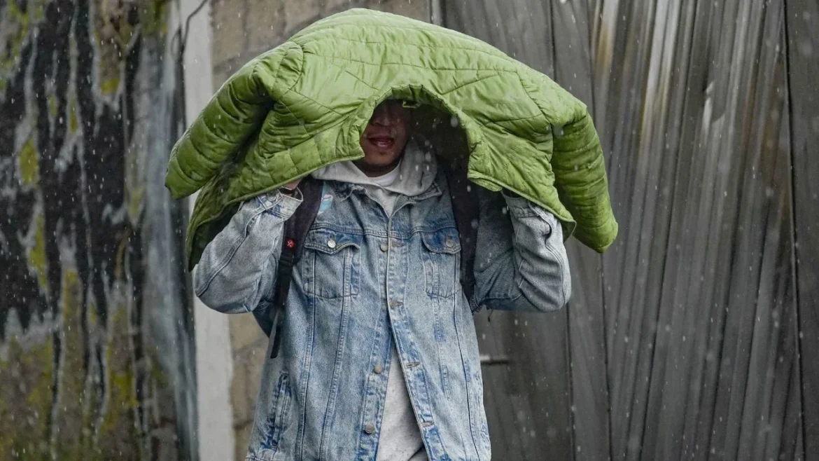 SMN alerta por lluvias fuertes en occidente y sur; onda de calor persiste en el norte