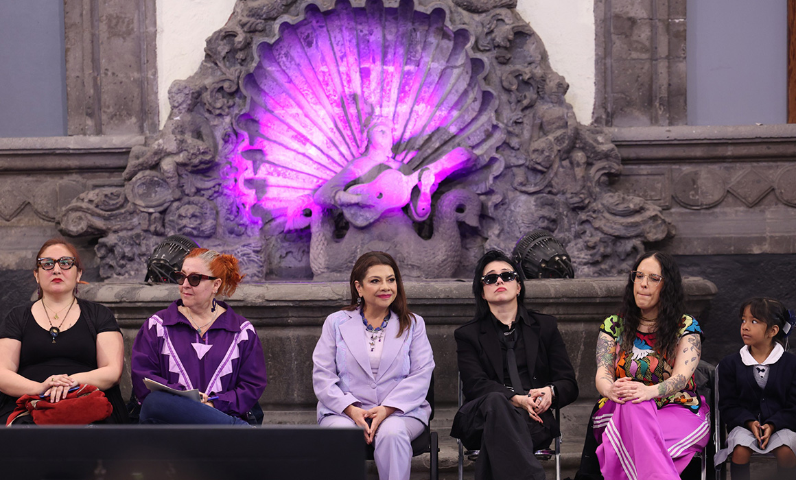 CDMX lanza programas sociales para hombres y mujeres artistas