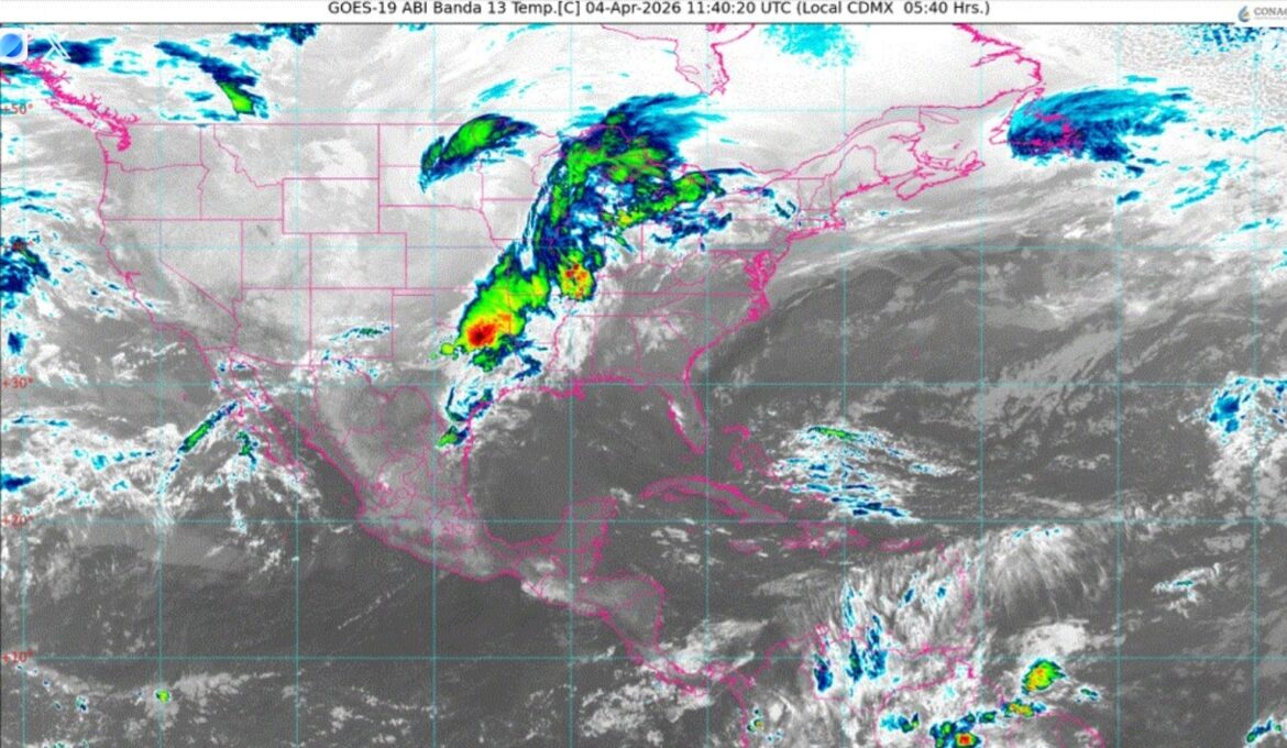 Frente frío 43 deja lluvias intensas y riesgo de tornados en el norte; calor persiste en el sur