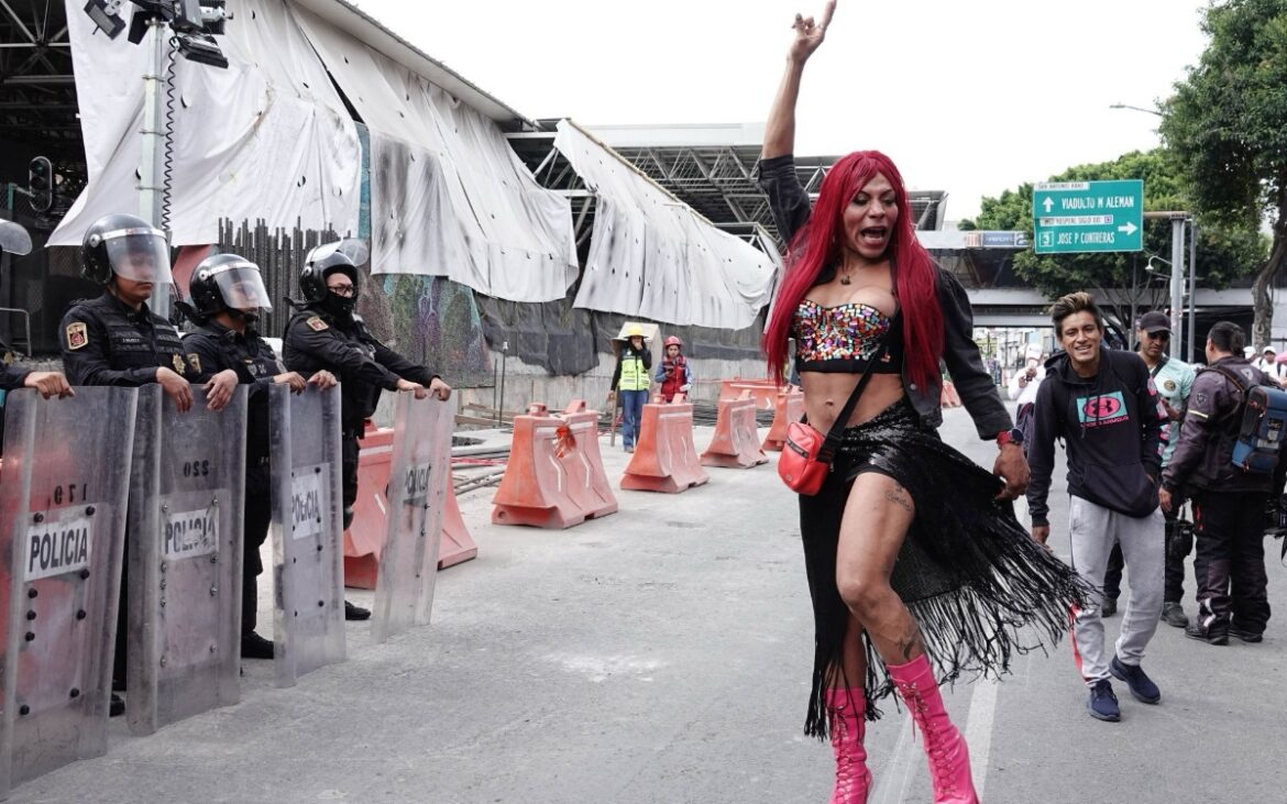 Protestan por desplazamiento tras obras del Mundial 2026 en CDMX y EUA