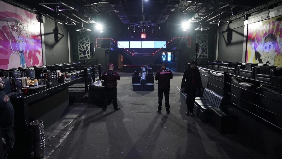 Comerciantes de Gómez Palacio protestan por incumplimiento de horarios en Torreón