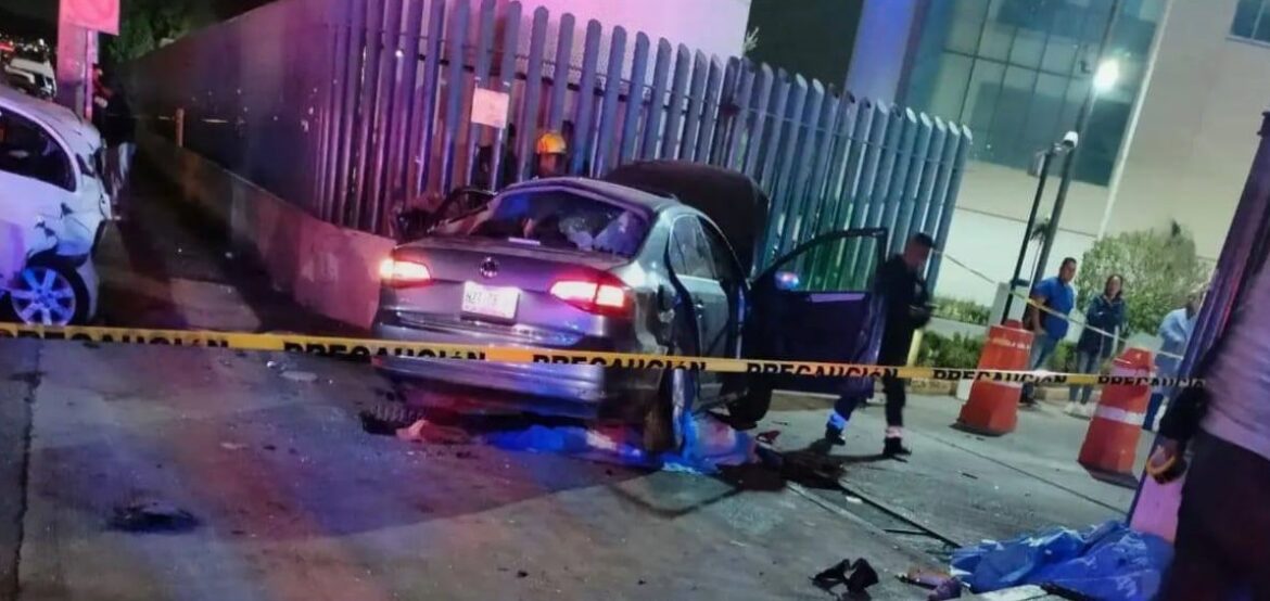 Conductor en aparente estado de ebriedad atropella a personas frente a hospital del IMSS en Tecámac