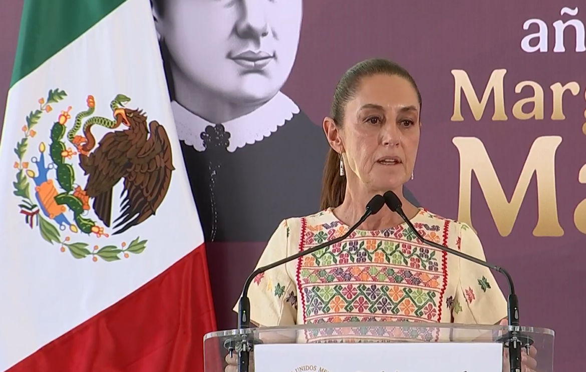 Sheinbaum celebra consolidación del Plan B electoral y destina ahorros a municipios y programas sociales