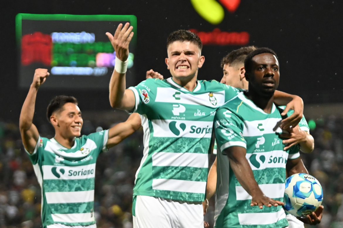 Santos Laguna mejora en tabla de cocientes pero sufre baja de Kevin Palacios por fractura