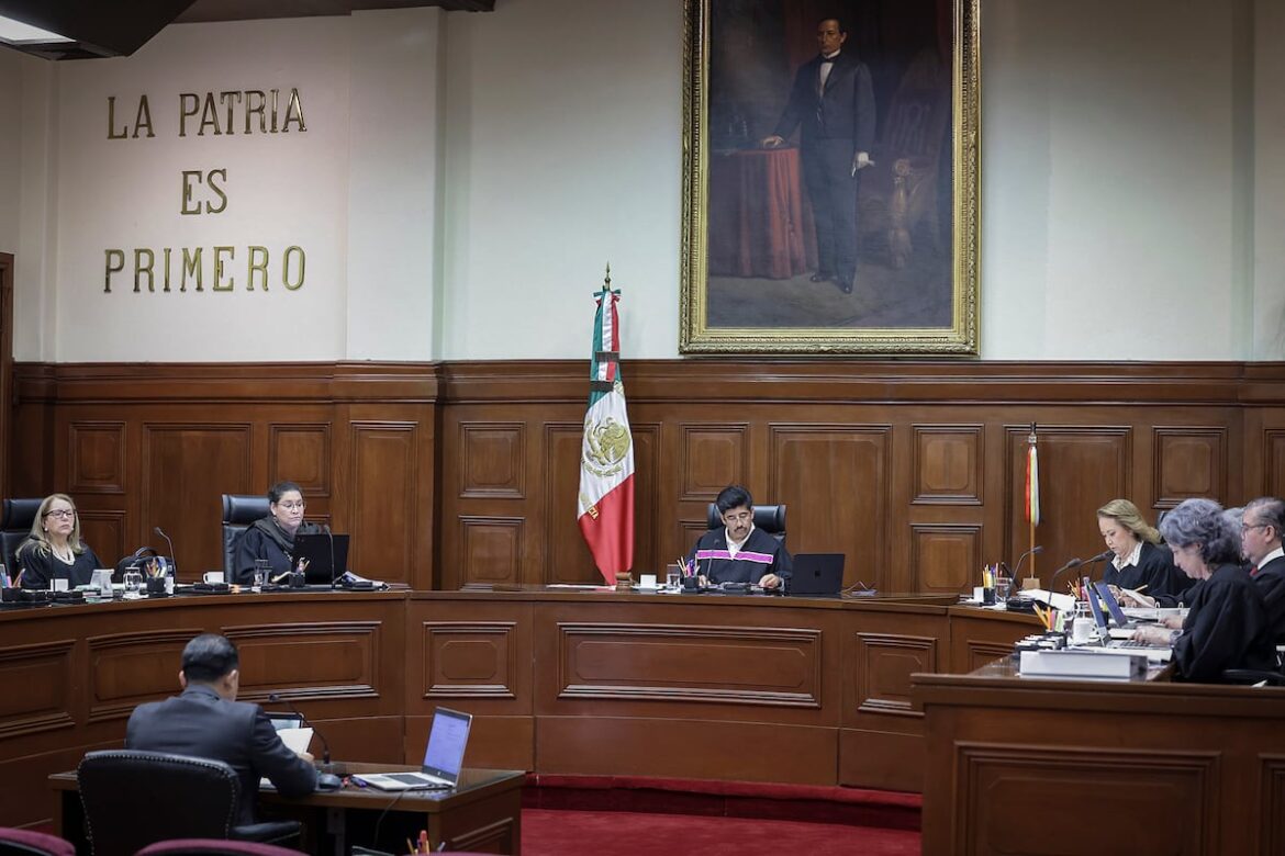 SCJN avala facultad de la UIF para bloquear cuentas bancarias sin orden judicial