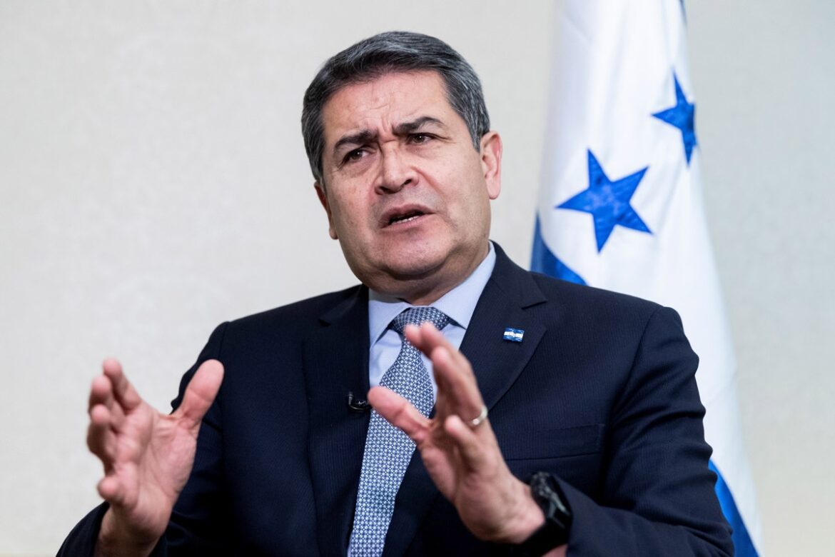 Juan Orlando Hernández asegura que Corte de EE.UU. anuló su condena por narcotráfico