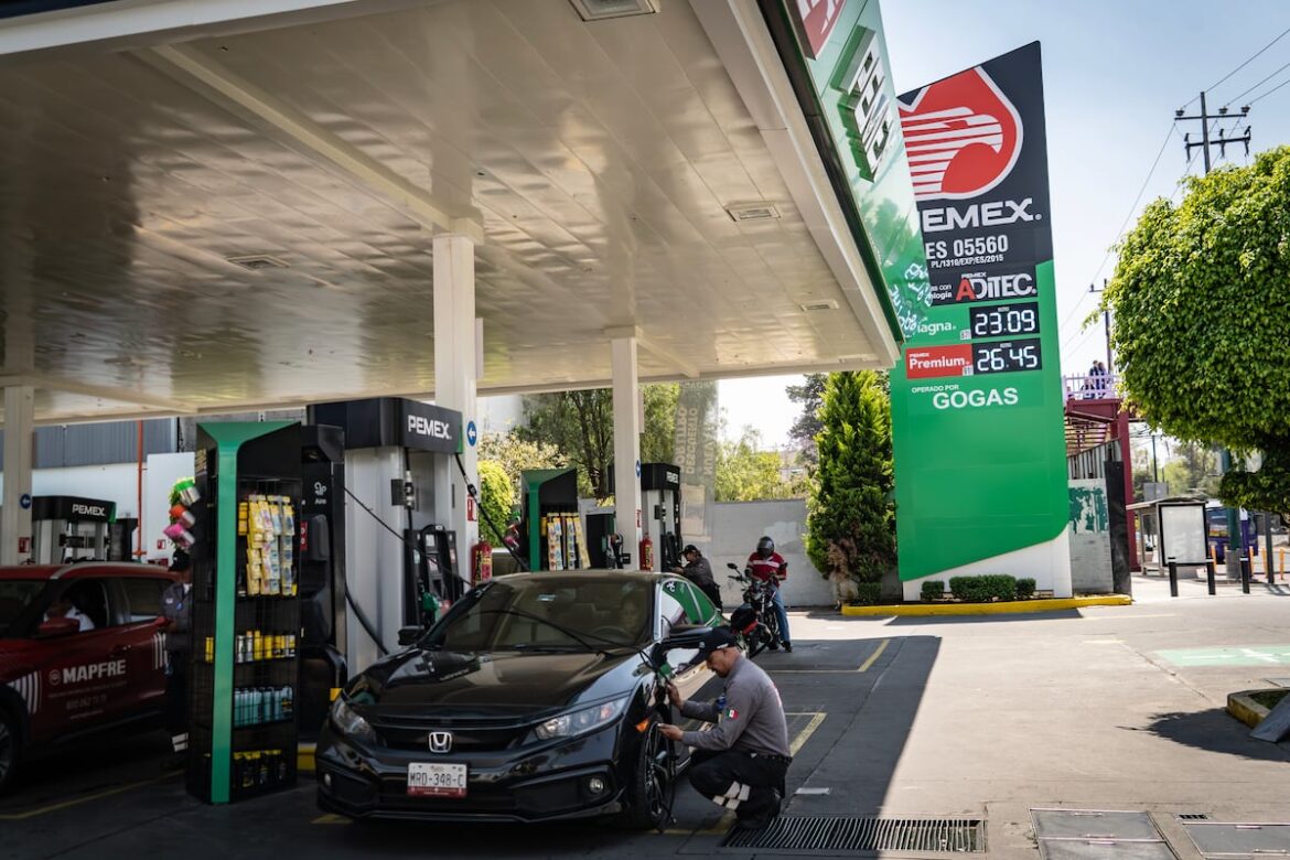 Inflación en México alcanza 4.59% en marzo; Sheinbaum anuncia reuniones para topar precios