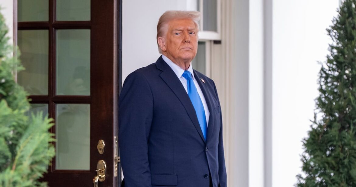 Corte Suprema de EE.UU. analiza legalidad de orden de Trump sobre ciudadanía por nacimiento