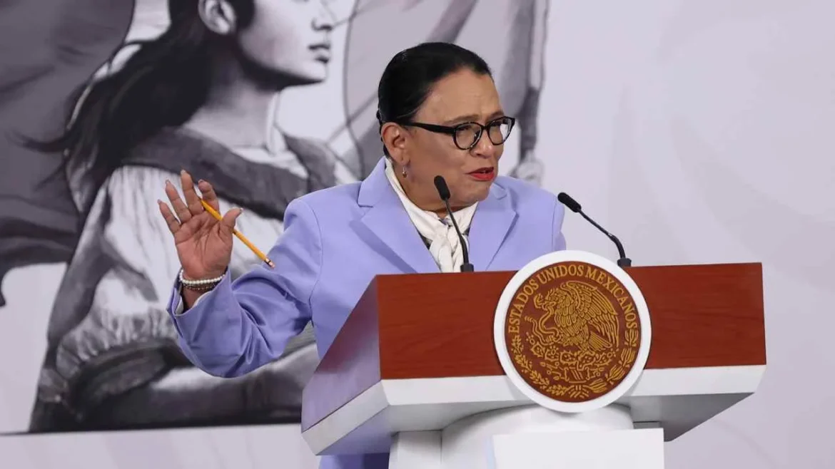 Sheinbaum mantiene aprobación mayoritaria; confirman apertura tentativa del Tren Buenavista-AIFA