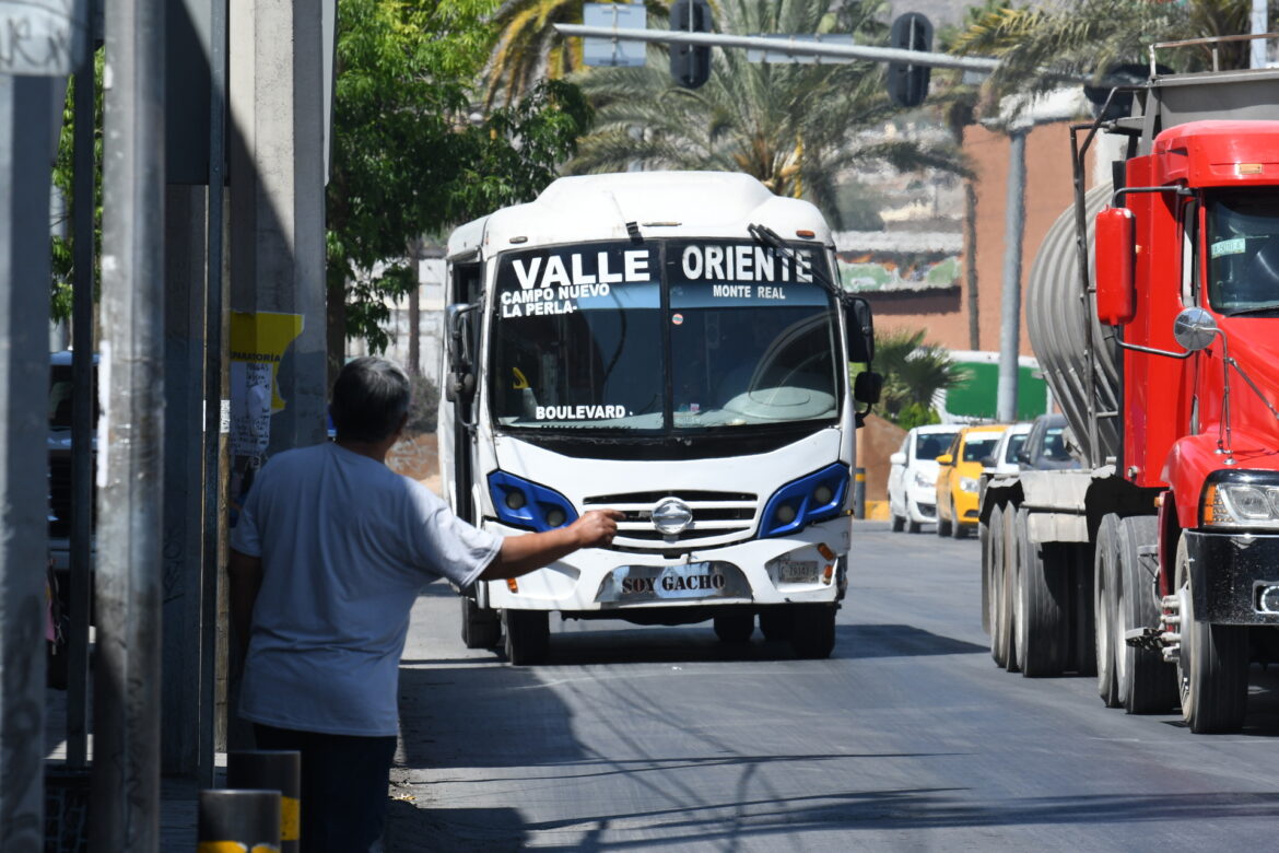 Implementa SICT revisiones de salud física y mental a operadores de autobuses en Coahuila