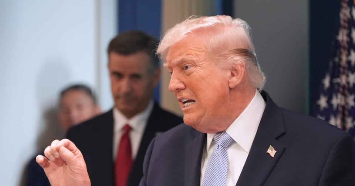 Trump lanza ultimátum a Irán para reabrir Ormuz; Teherán exige cese definitivo