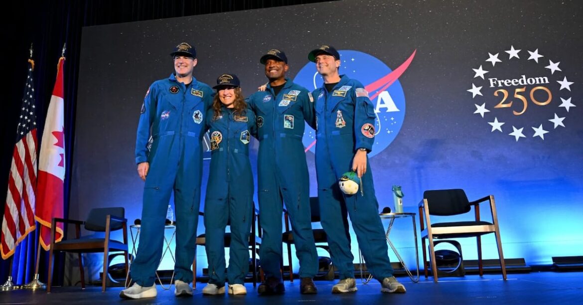 Astronautas de Artemis II reflexionan tras misión lunar; fósil pierde récord Guinness y abejas demuestran capacidad rítmica