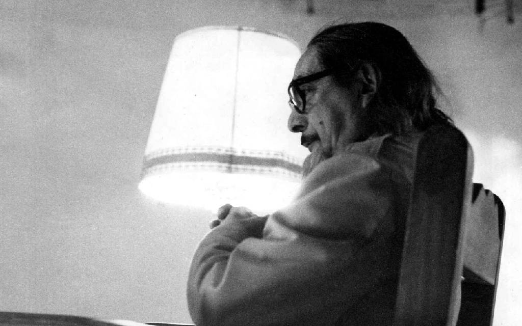 México conmemora 50 años luctuosos de José Revueltas y el MoMA inaugura retrospectiva de Duchamp