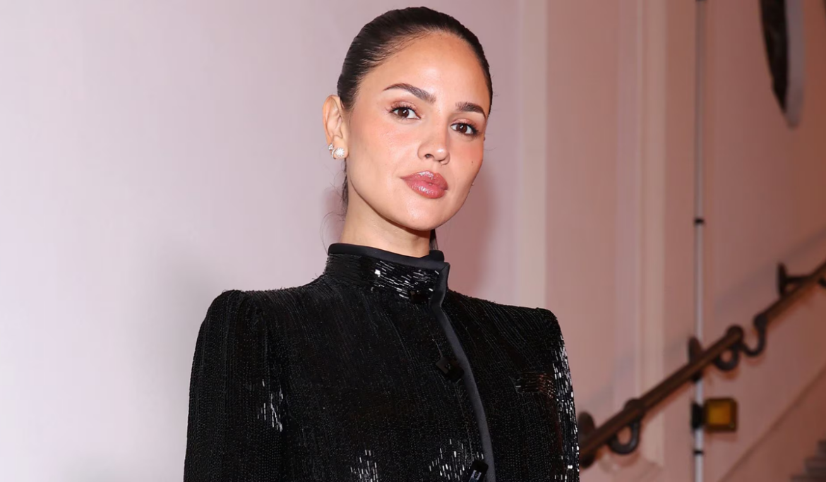 Supervisa Mara Lezama avance del nuevo Hospital General de Chetumal; Eiza González visibiliza enfermedades ginecológicas