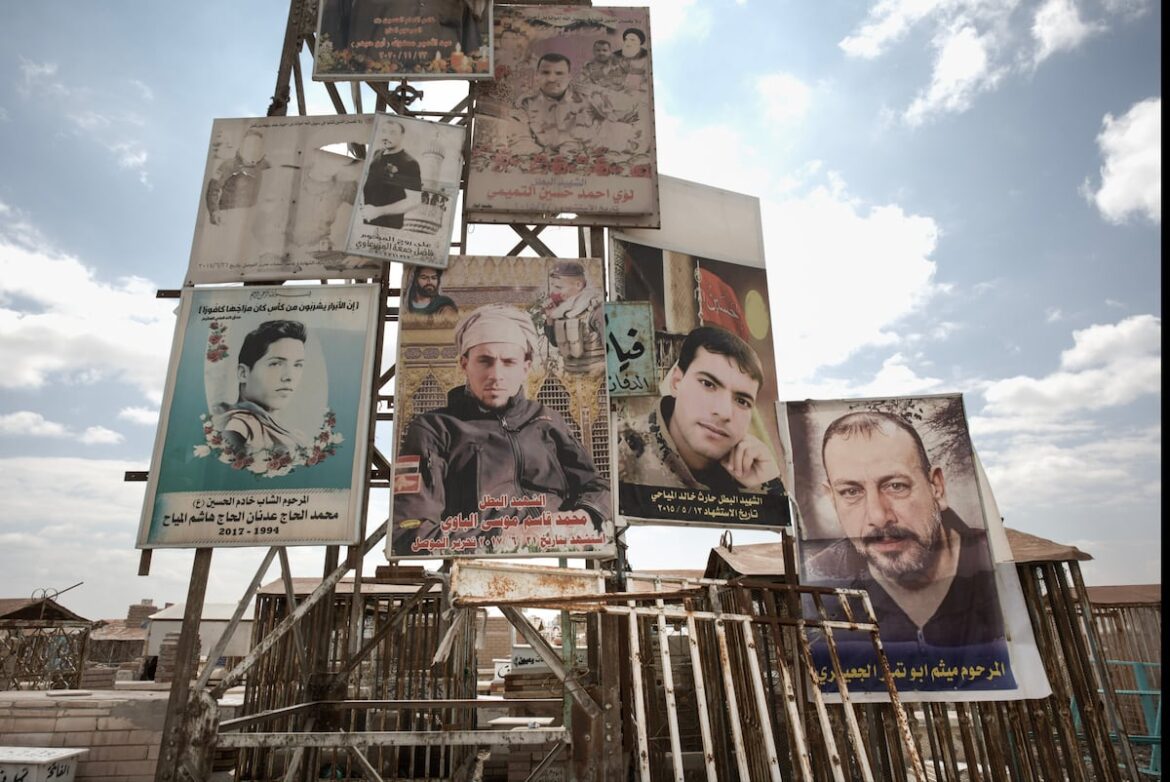 Derriban caza F-15E de EU en Irán; Trump propone presupuesto de defensa récord de 1.5 billones