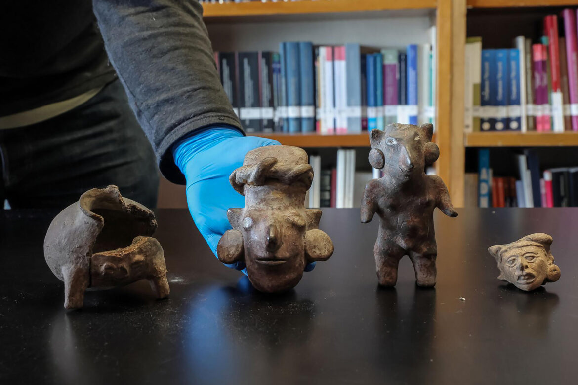 México repatria 160 bienes patrimoniales desde cuatro países