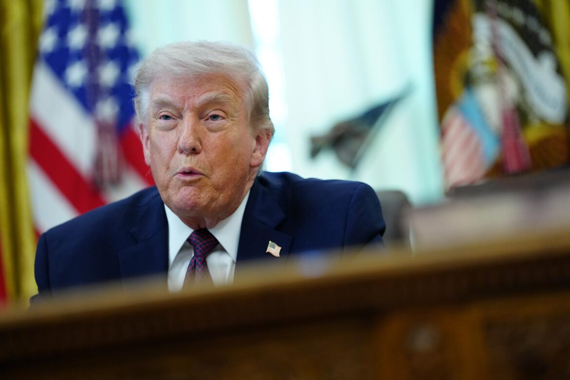 Trump anuncia retirada de EE.UU. de Irán en dos o tres semanas tras afirmar logros militares