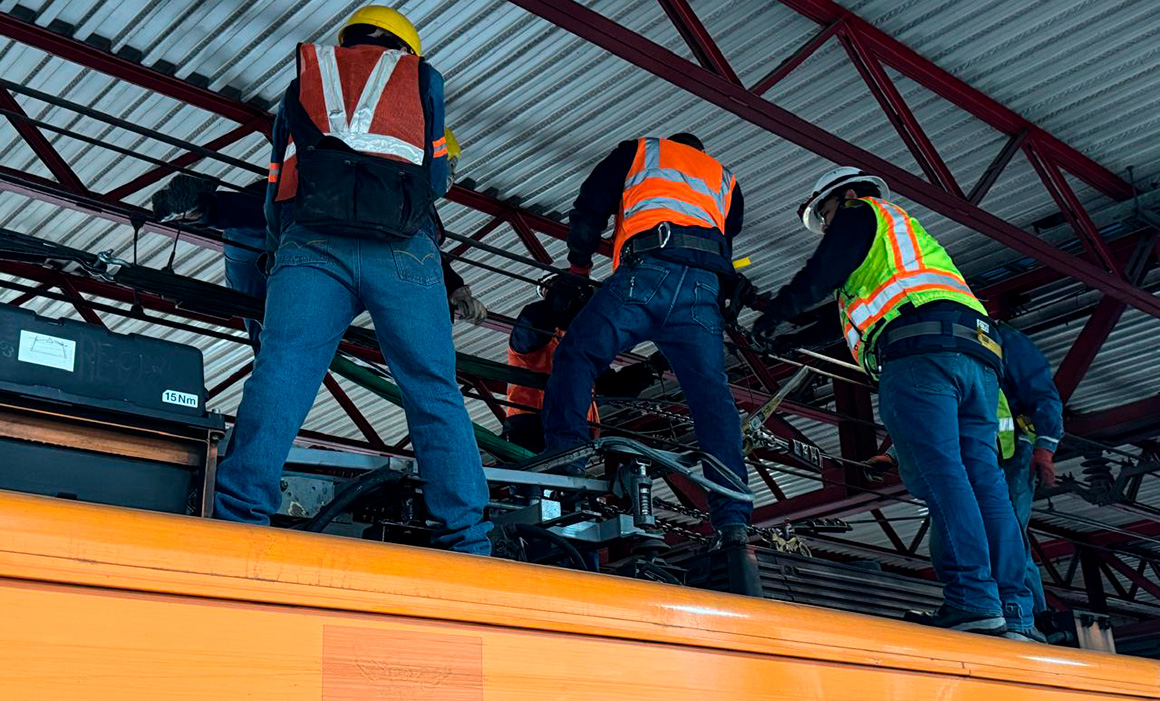 Metro CDMX reestablece servicio en Línea A tras ruptura de catenaria; sindicato denuncia irregularidades en obras de Línea 3