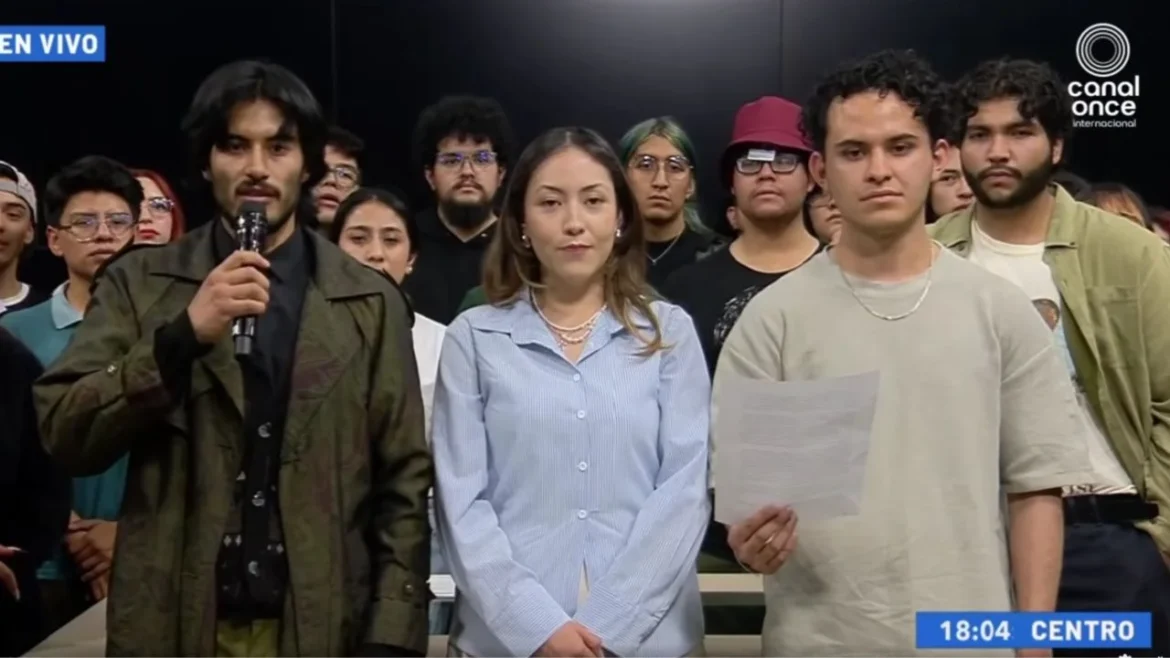 Estudiantes del IPN toman Canal Once por crisis y corrupción; SEP propone democratizar la elección del director