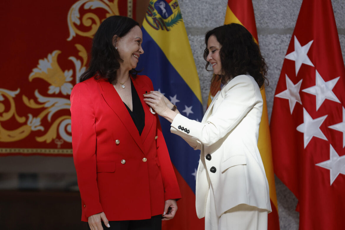 María Corina Machado recibe la Medalla de Oro de la Comunidad de Madrid