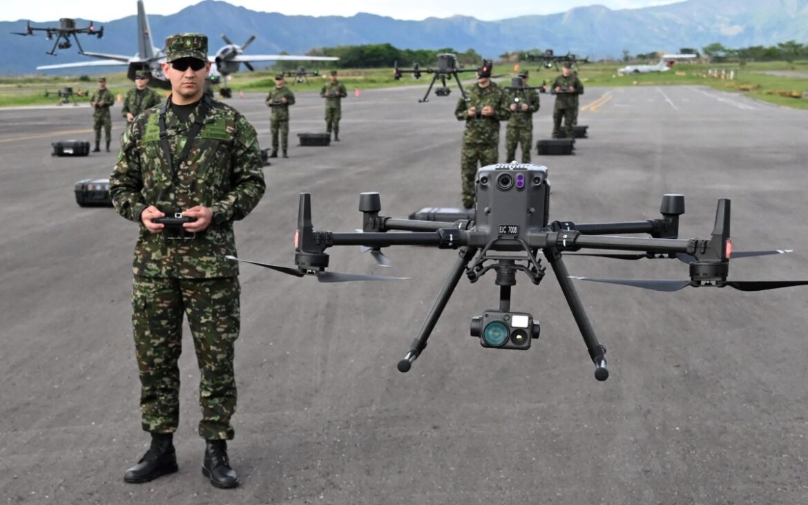 Colombia despliega drones artillados para enfrentar a las guerrillas