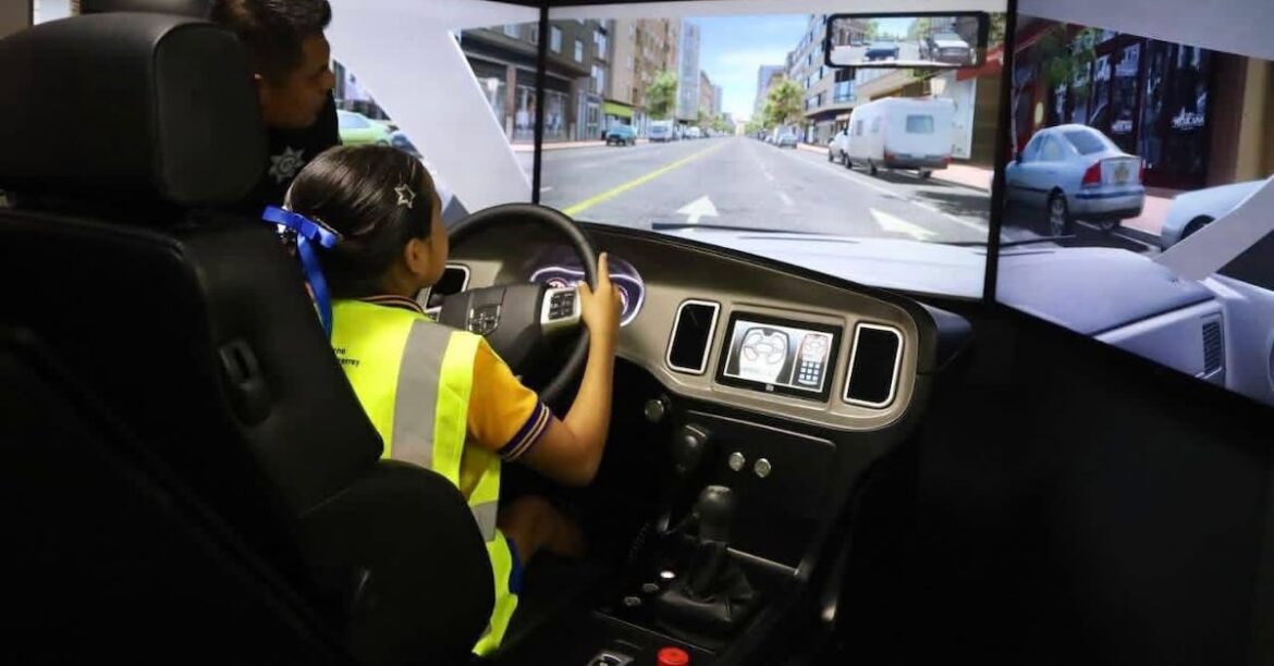 Monterrey impulsa programa Cadete Jr para fomentar valores y acercar a niños a la labor policial
